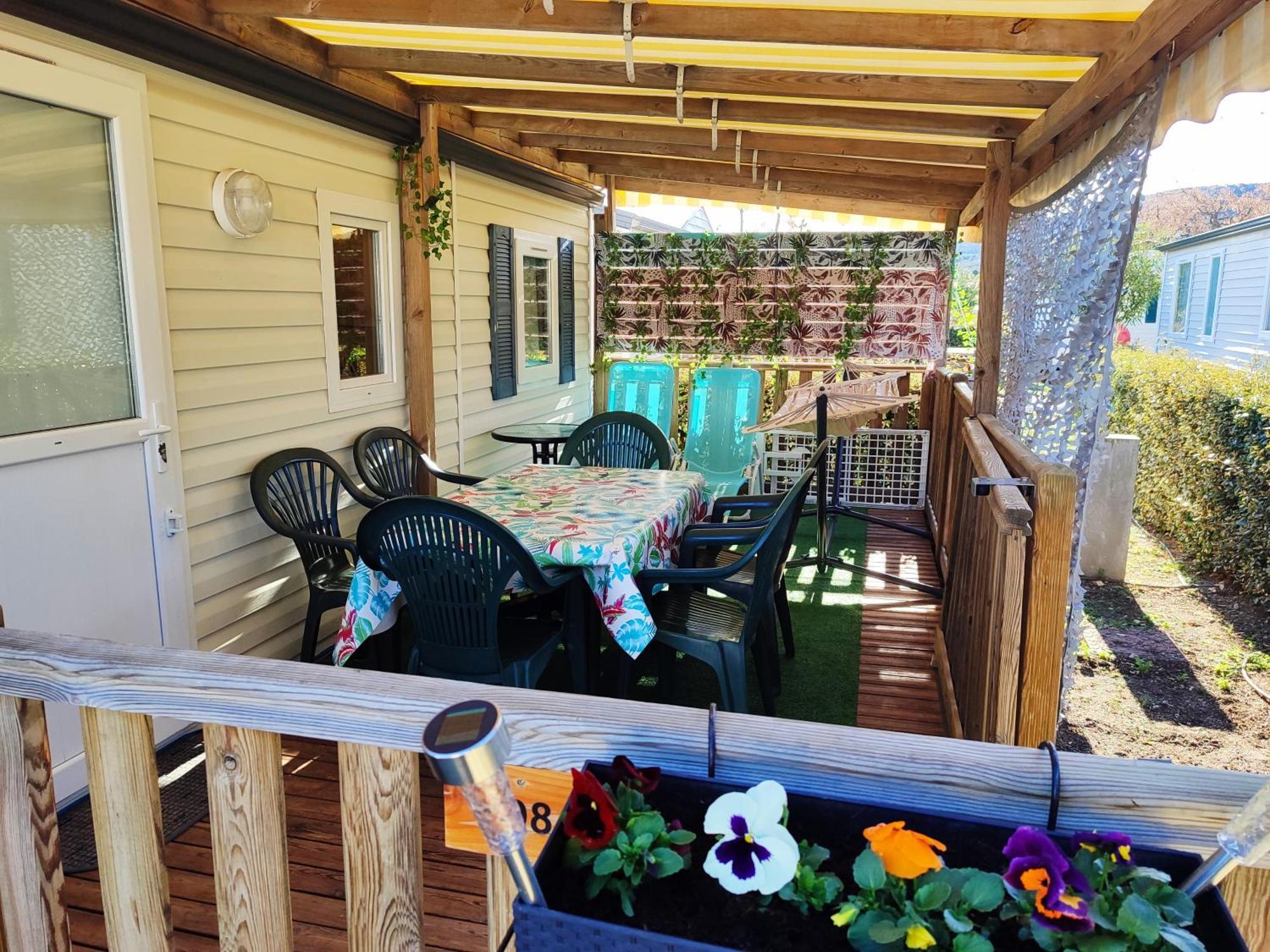 Mobilhome Au Camping Les Salins De La Gardiole Ex Camping Europe 빅-라-가르디올 외부 사진