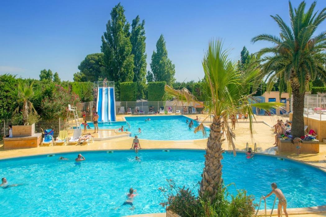 Mobilhome Au Camping Les Salins De La Gardiole Ex Camping Europe 빅-라-가르디올 외부 사진