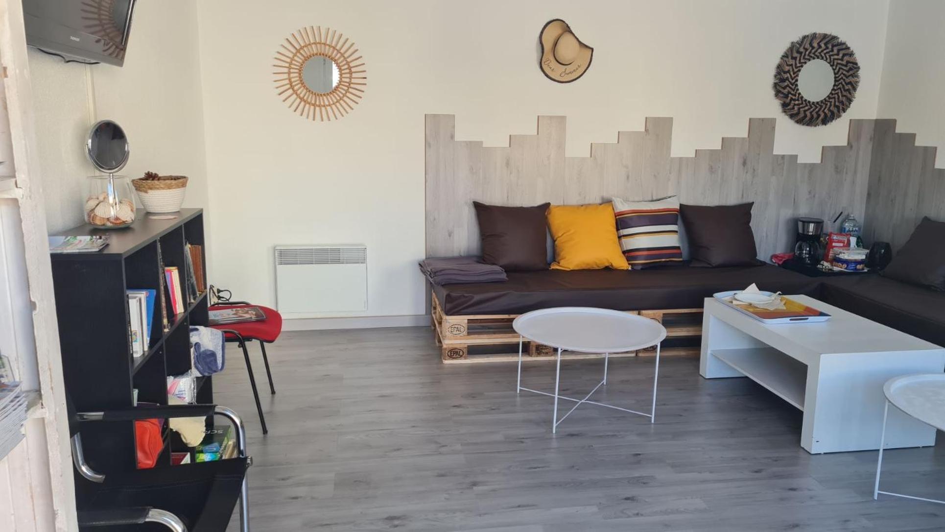 Mobilhome Au Camping Les Salins De La Gardiole Ex Camping Europe 빅-라-가르디올 외부 사진