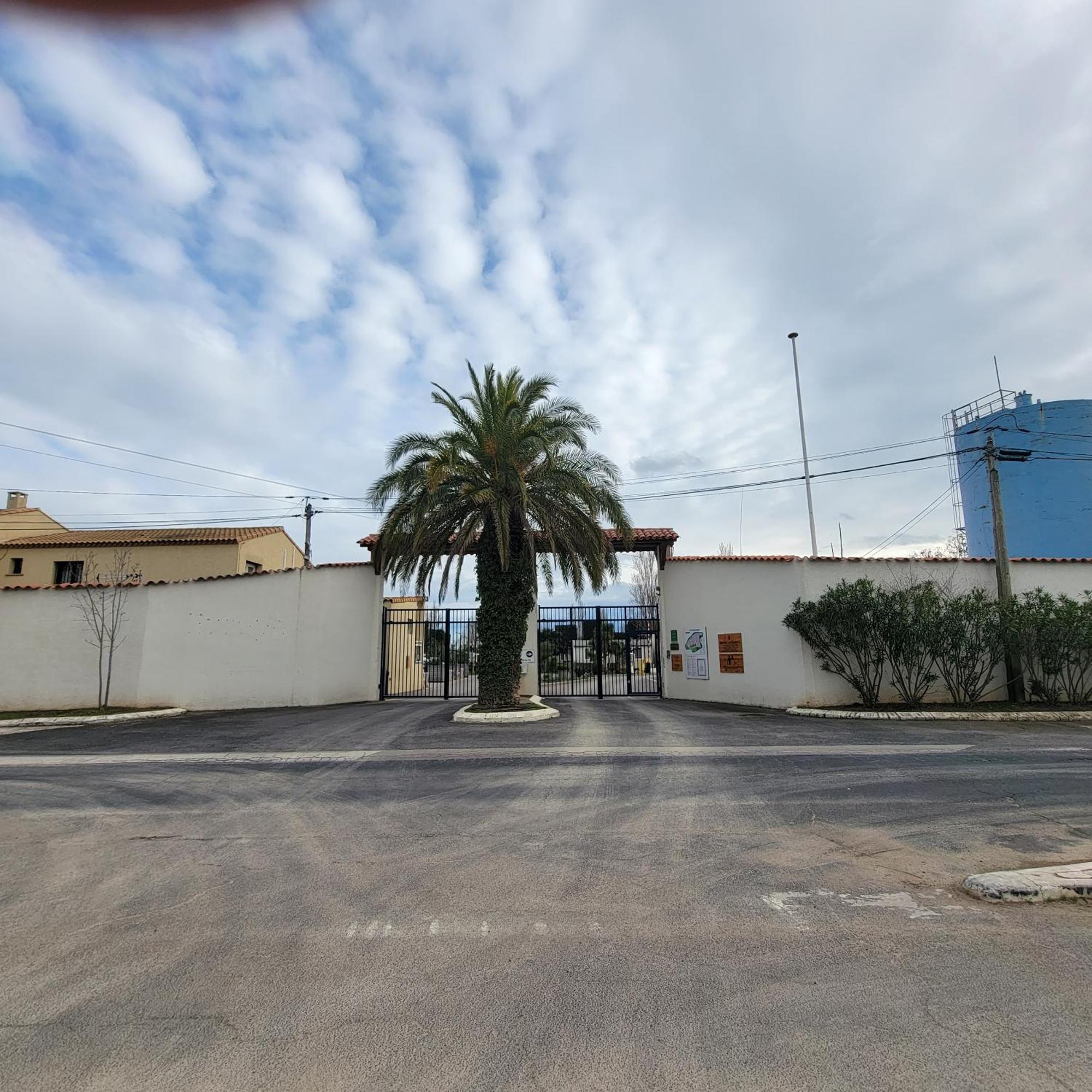 Mobilhome Au Camping Les Salins De La Gardiole Ex Camping Europe 빅-라-가르디올 외부 사진